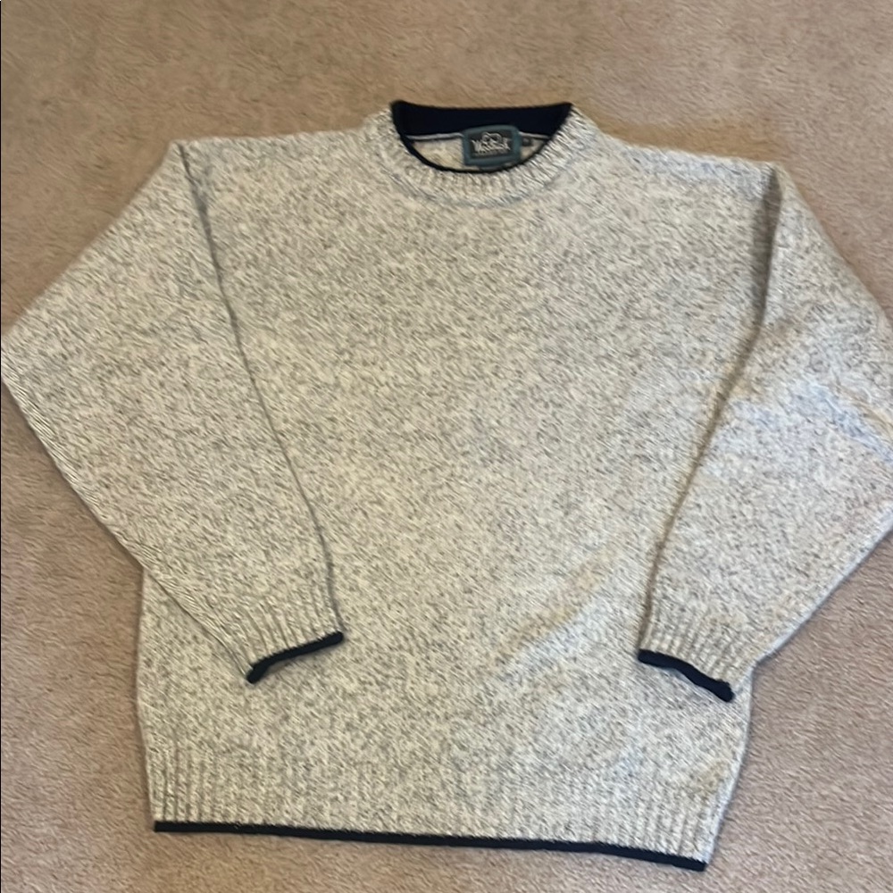 Men's Gray Sweater